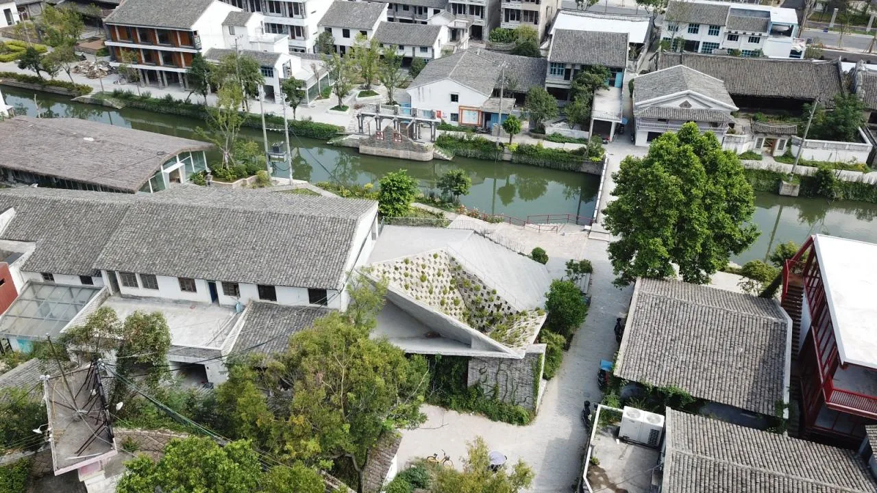 BIM Architecture | Small Architecture in Mountain Village Renovation: Flower of Mountain Roots/Spectral Architecture