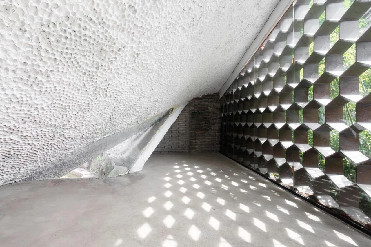 BIM Architecture | Small Architecture in Mountain Village Renovation: Flower of Mountain Roots/Spectral Architecture