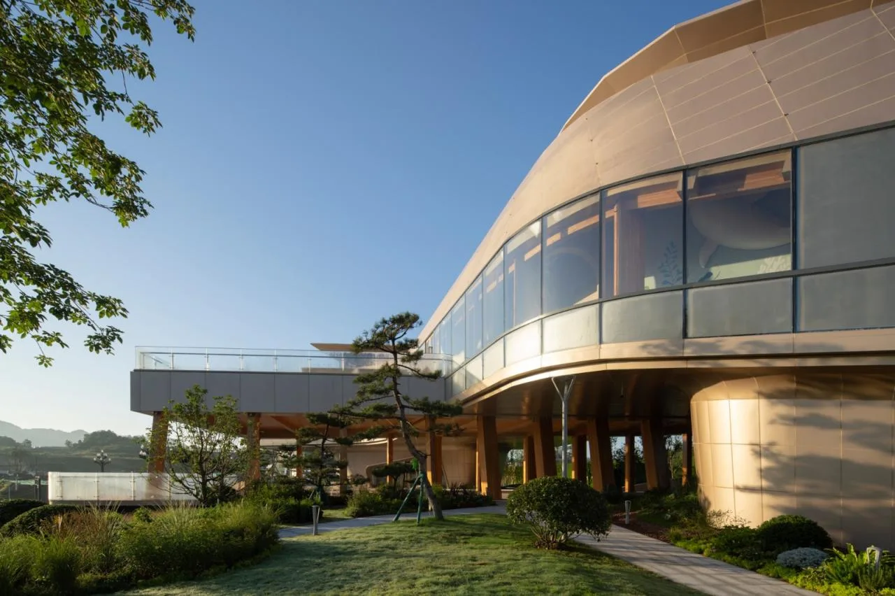 BIM Architecture | Integrated Design of Wooden Construction | Yibin Bai Lan Aesthetics Museum: How does architecture grow on the ground?
