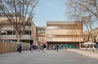 BIM Architecture in Action: Expanding Mar Bella Primary School by SUMO Arquitectes-BIM WORLD
