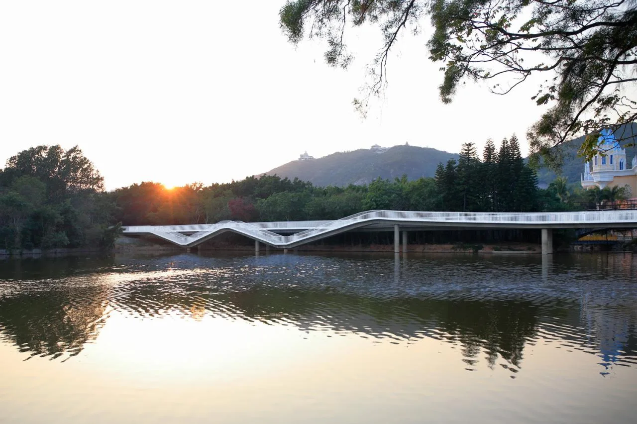 BIM Architecture | Half Bridge: Selected Value/Zhang Jianheng Architecture Firm
