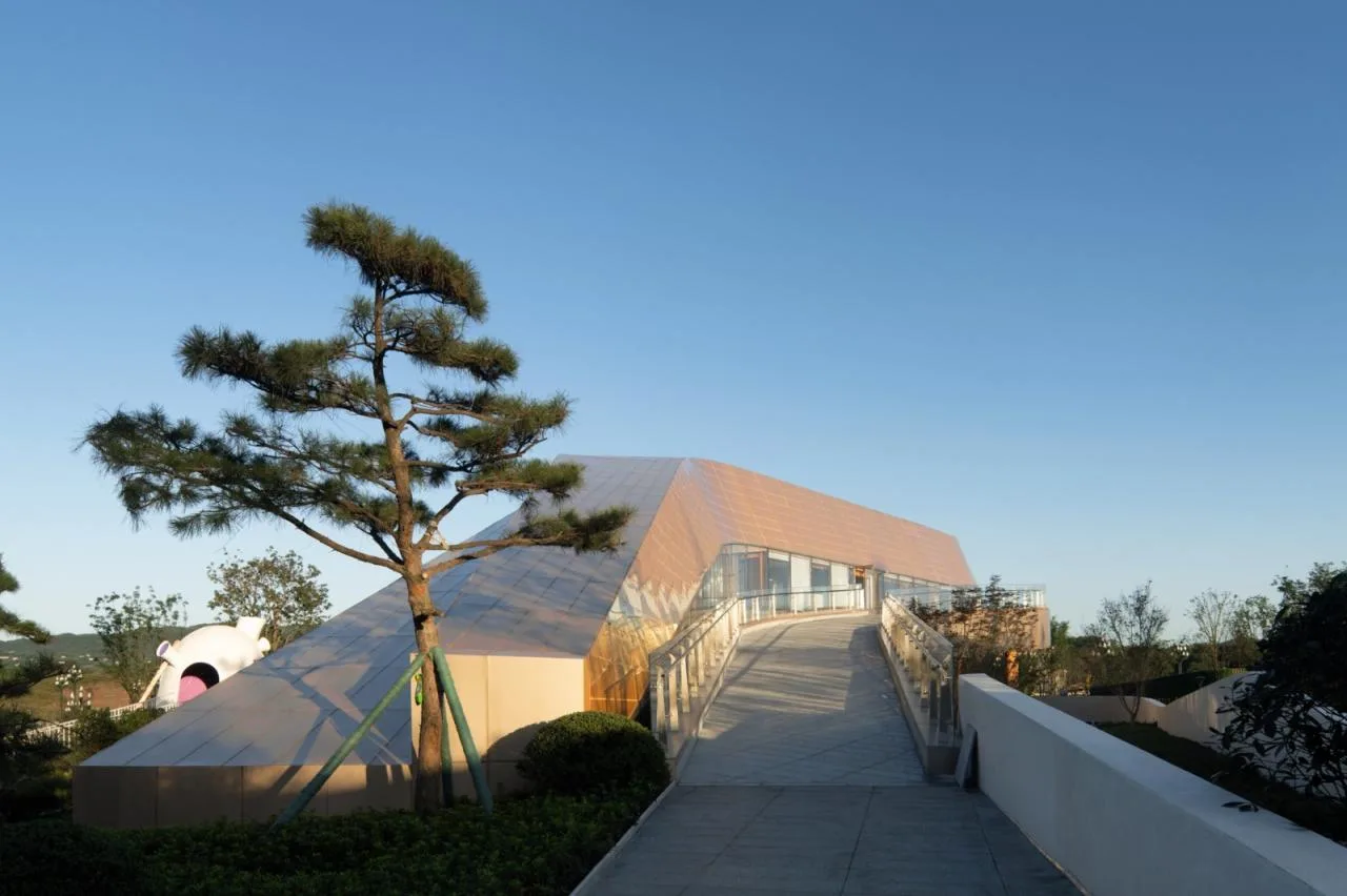 BIM Architecture | Integrated Design of Wooden Construction | Yibin Bai Lan Aesthetics Museum: How does architecture grow on the ground?