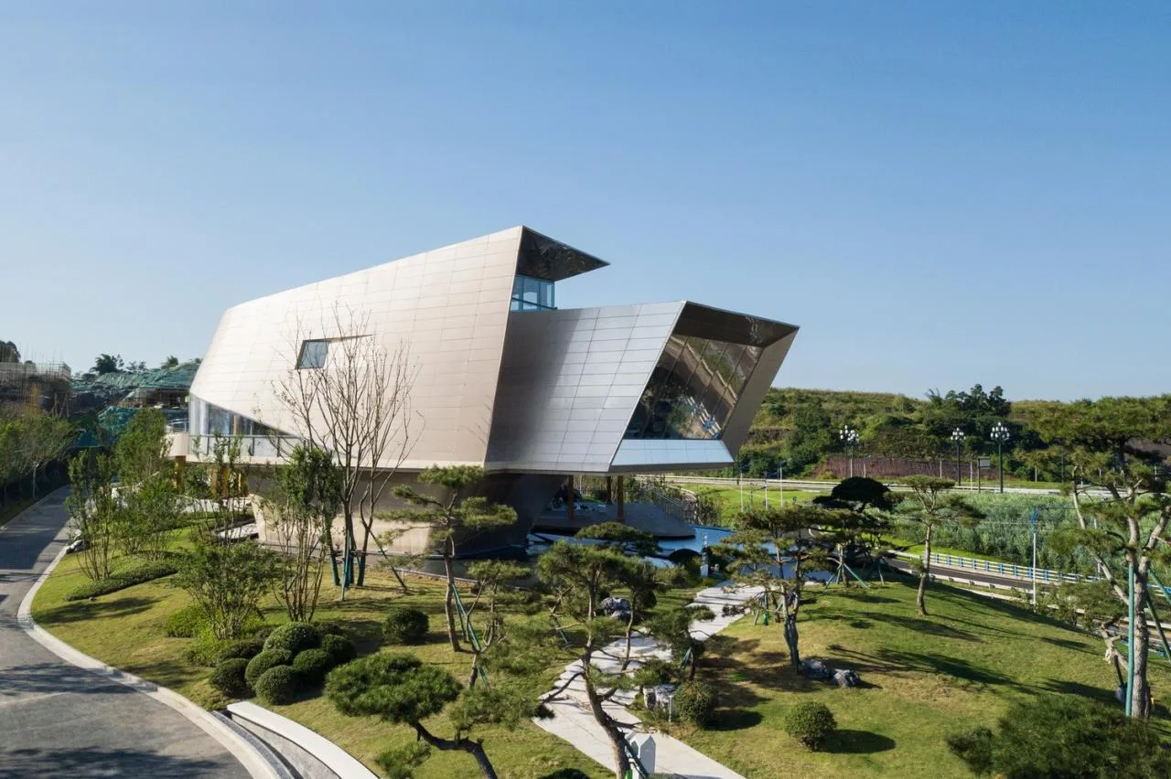 BIM Architecture | Integrated Design of Wooden Construction | Yibin Bai Lan Aesthetics Museum: How does architecture grow on the ground?