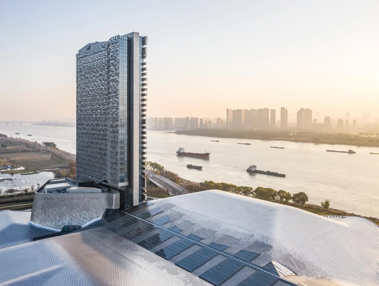 BIM Architecture | Yangtze River International Convention Center/Morphosis