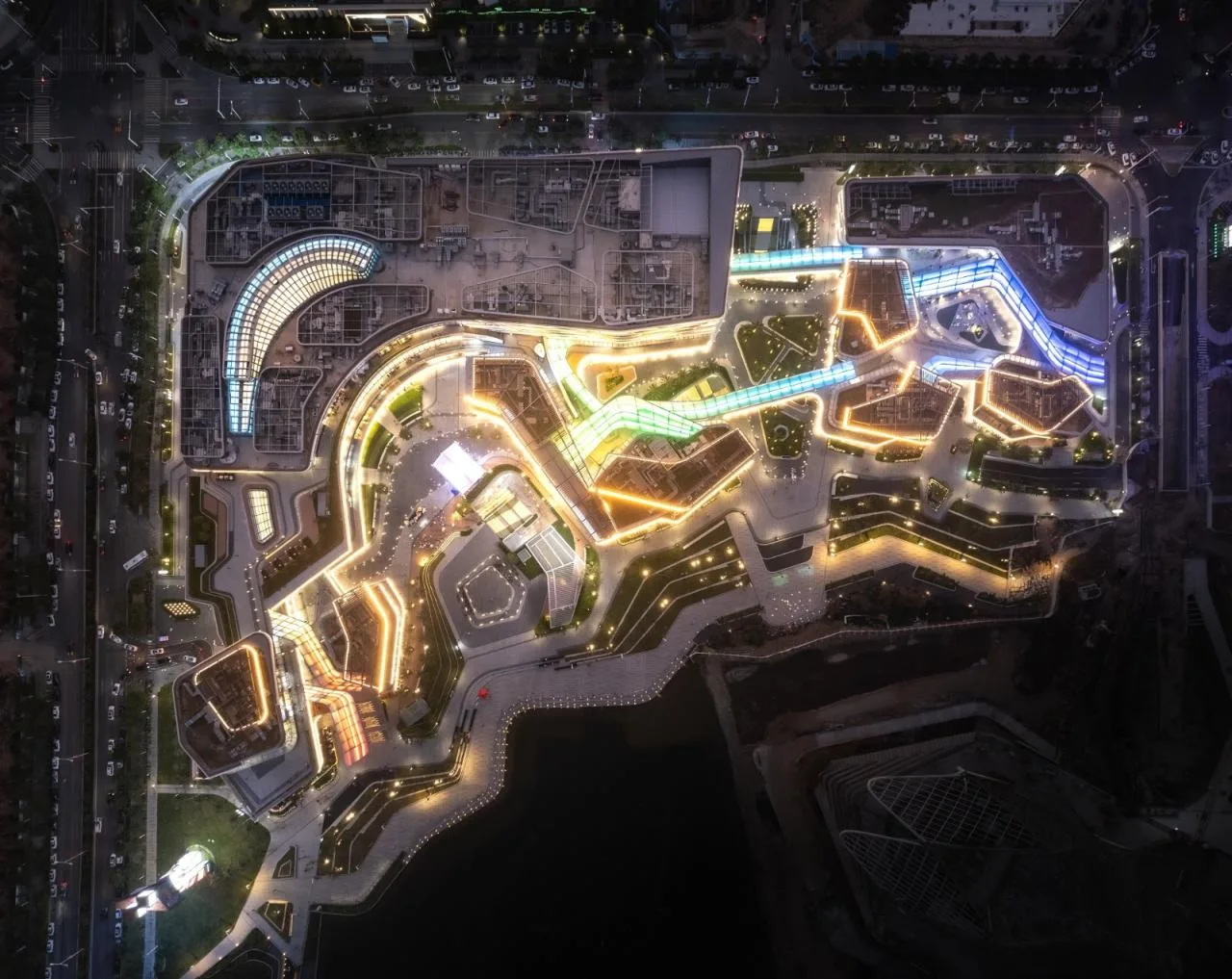 BIM Architecture | New Experience of Lakeside Shopping: Jinwan Commercial Center Completed and Opened/10 Design