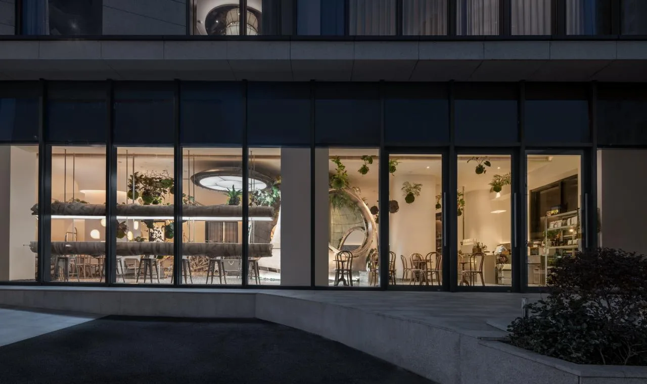 BIM Architecture | 'Lost' - Metal Hands Coffee Manufacturing Bureau/DAGA Grand View Architecture
