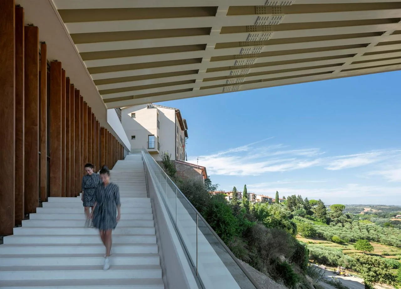 BIM Architecture | Tuscany 'Valley Floating Bridge'/New Works by MC A