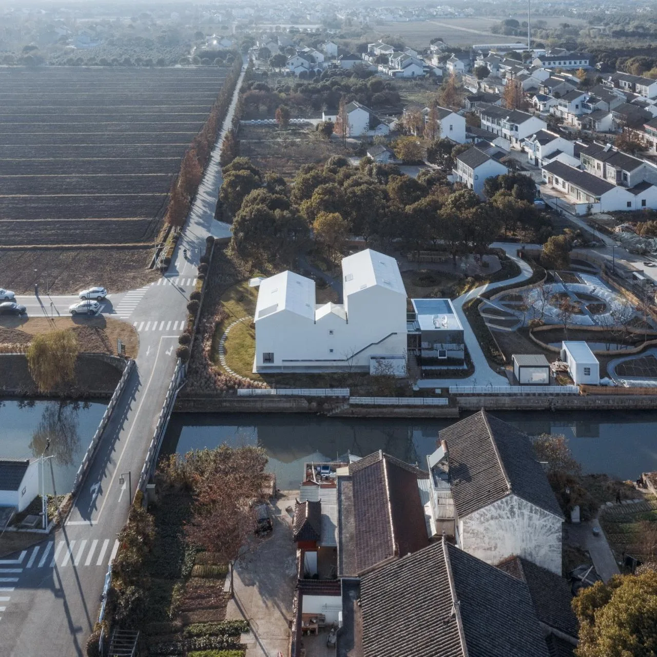 BIM Architecture | Section is Facade: White Suzhou Companion House/Wutopia Lab