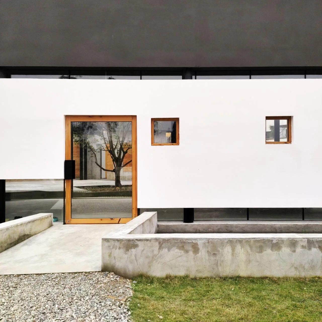 BIM Architecture | Mingting Rural Natural School/Vibrant and Splashing Architecture Studio
