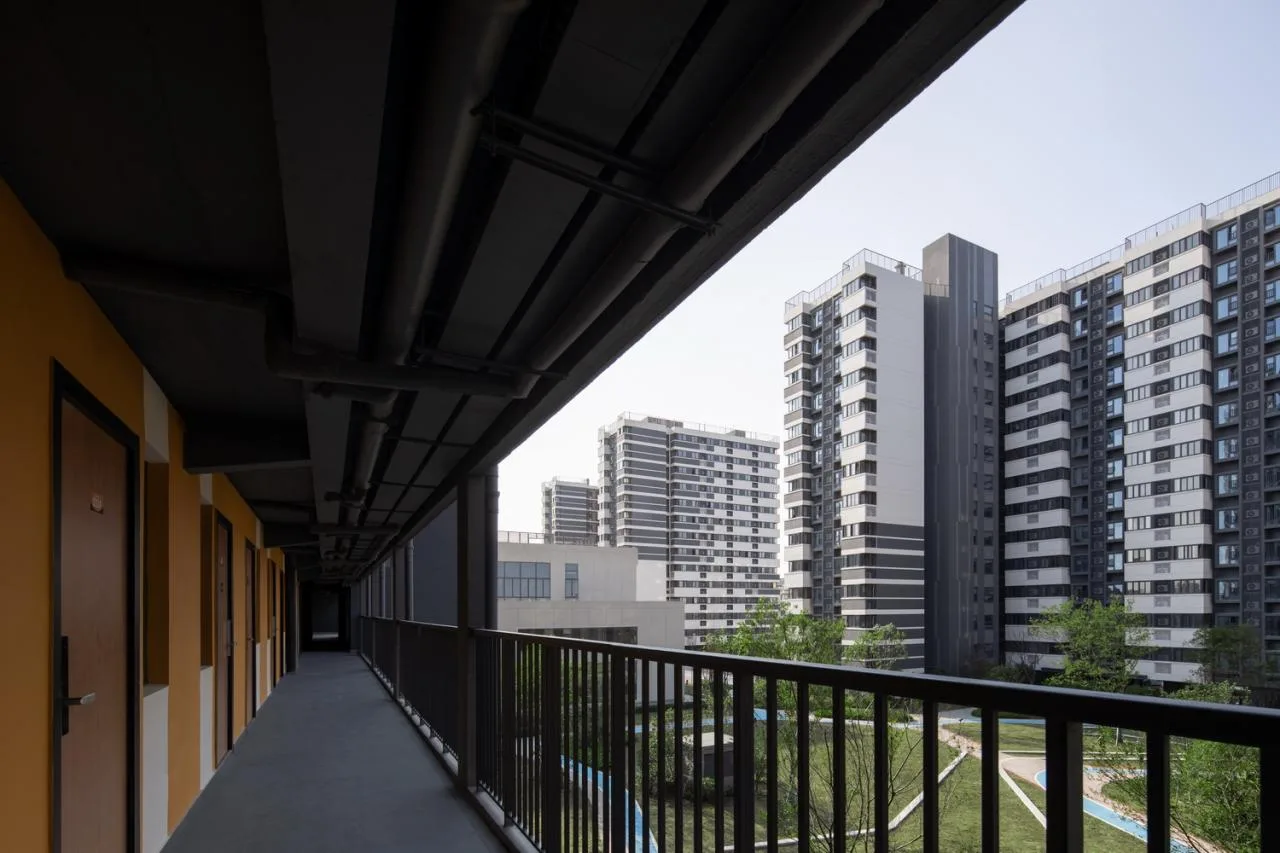 BIM Architecture | 'Living with a Residence' Experimental Site: Youchao International Apartment Community East Economic Development Zone Branch/Shanghai Riqing
