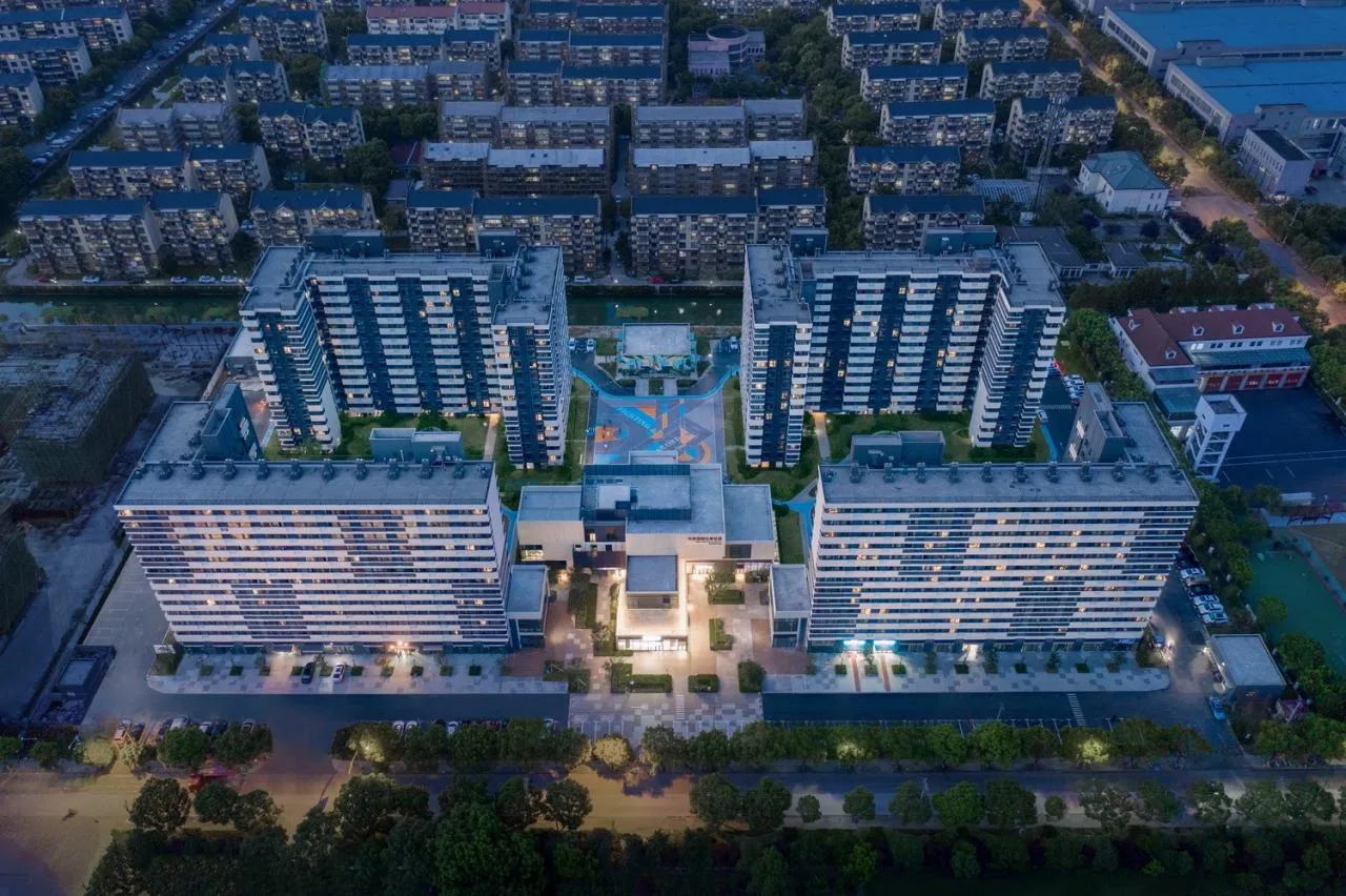 BIM Architecture | 'Living with a Residence' Experimental Site: Youchao International Apartment Community East Economic Development Zone Branch/Shanghai Riqing