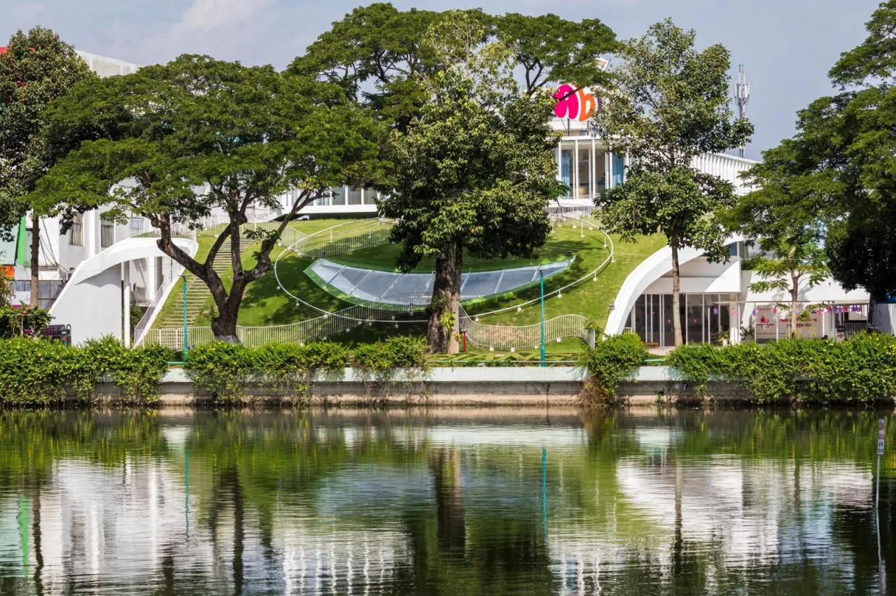 BIM Architecture | Secret Base Under the Mountain Slope: TTC Elite Ben Tre Kindergarten/KIENTRUC O