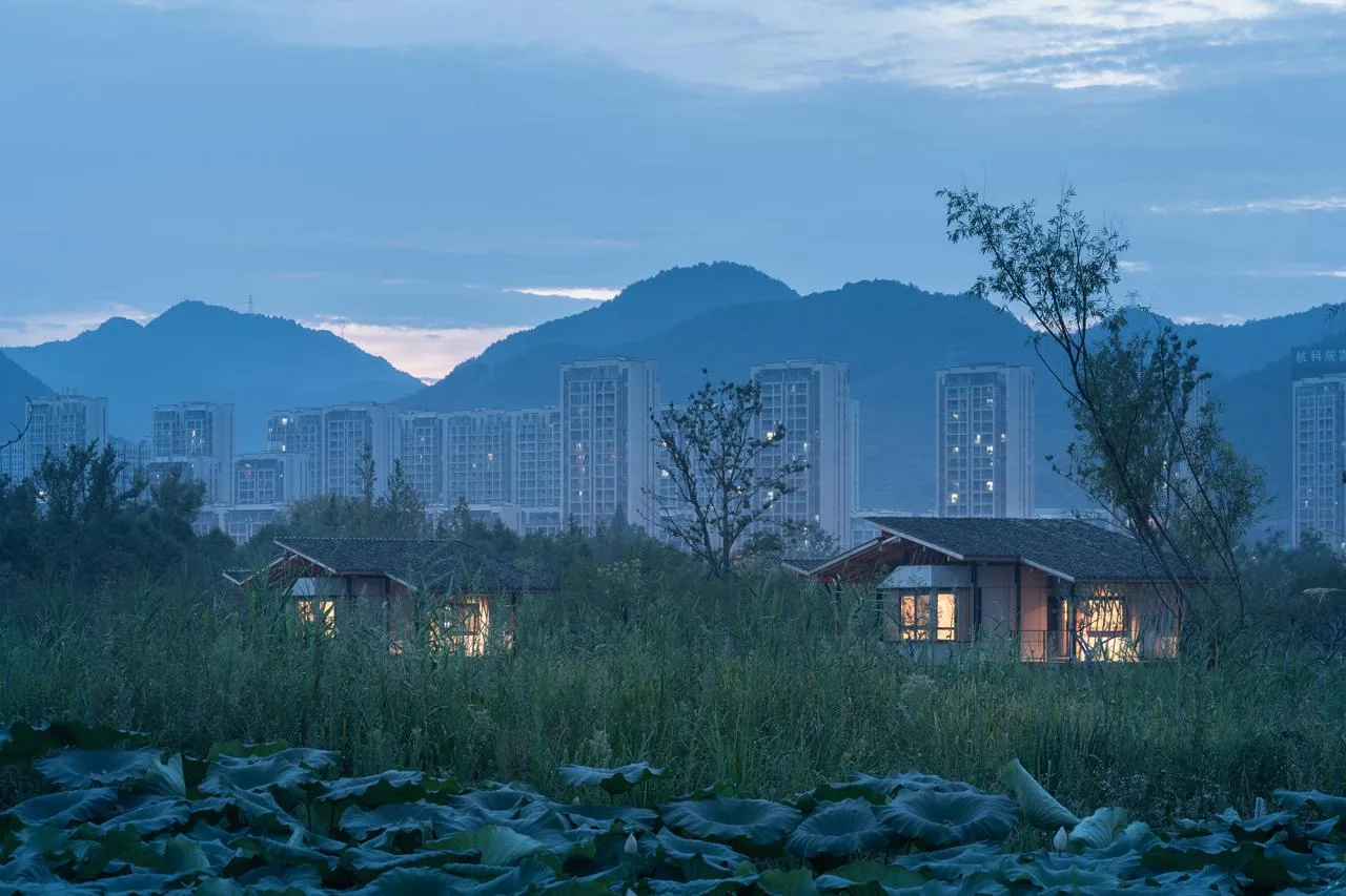 BIM Architecture | Fuyang Yangpi Lake Wetland Ecological Hotel/Jianlin Architecture