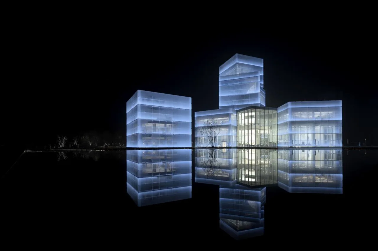 Balanced lighting inside and outside