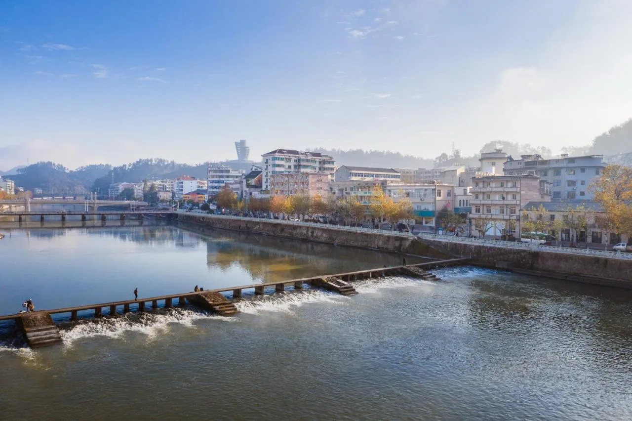 BIM Architecture | New Fireworksism: Organic Renewal of Xibin South Road in the Old Town of Jinyun/I Studio Yanwu Architecture