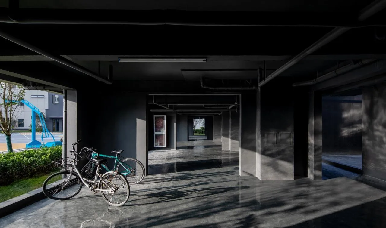 BIM Architecture | 'Living with a Residence' Experimental Site: Youchao International Apartment Community East Economic Development Zone Branch/Shanghai Riqing