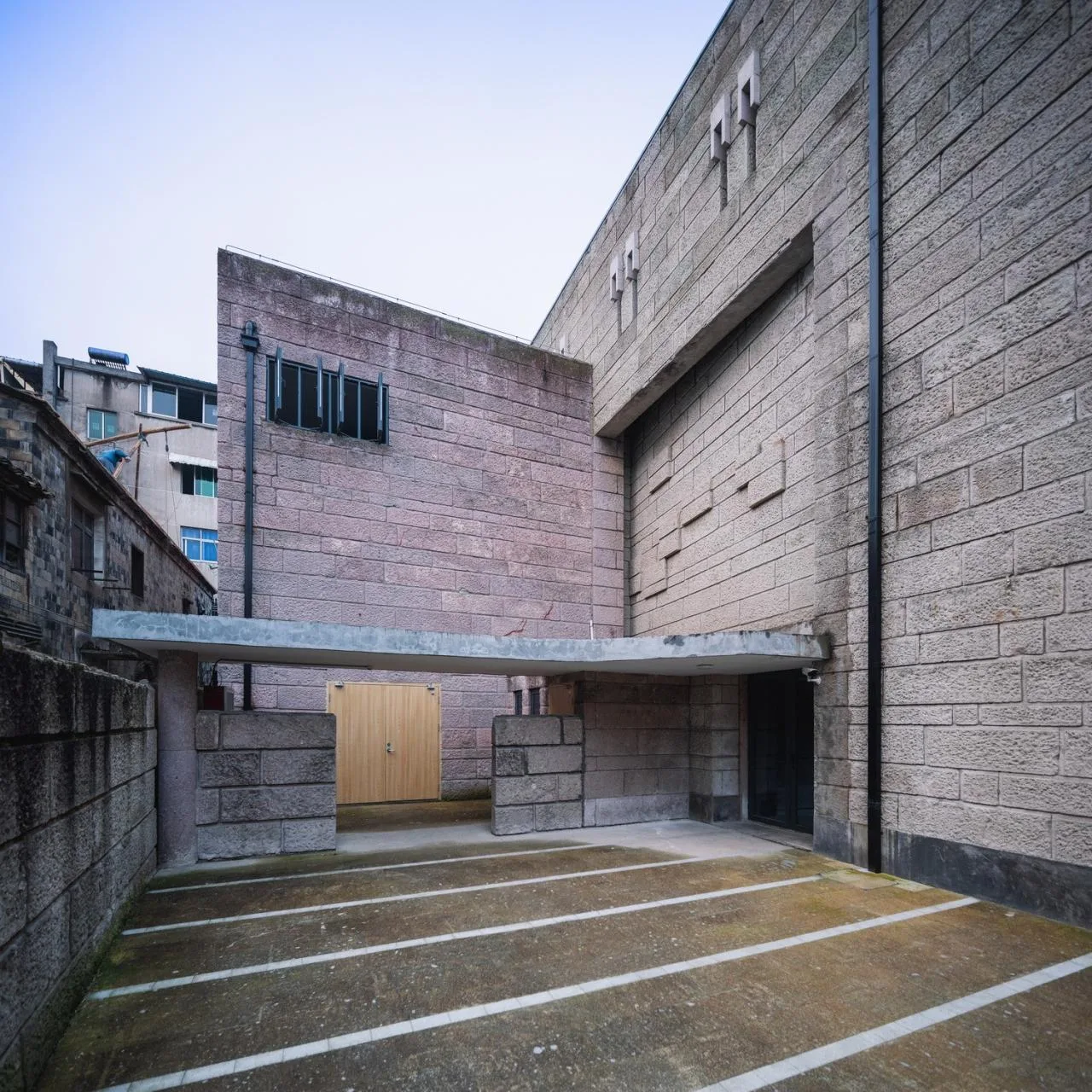 BIM Architecture | New Fireworksism: Organic Renewal of Xibin South Road in the Old Town of Jinyun/I Studio Yanwu Architecture