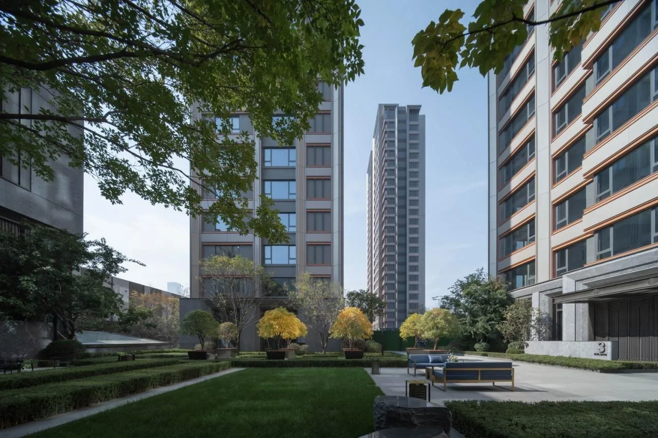 BIM Architecture | Luxury, Elegant, Minimalist: Shenyang Longhu Tianyi/Chengzhi Design