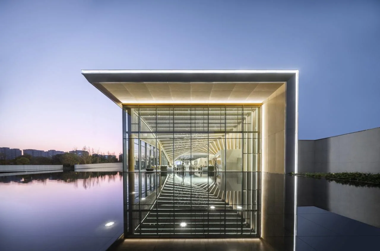 BIM Architecture | Wuhan Urban Construction · Huashan Impression: Dynamic Twisting/Execution Design