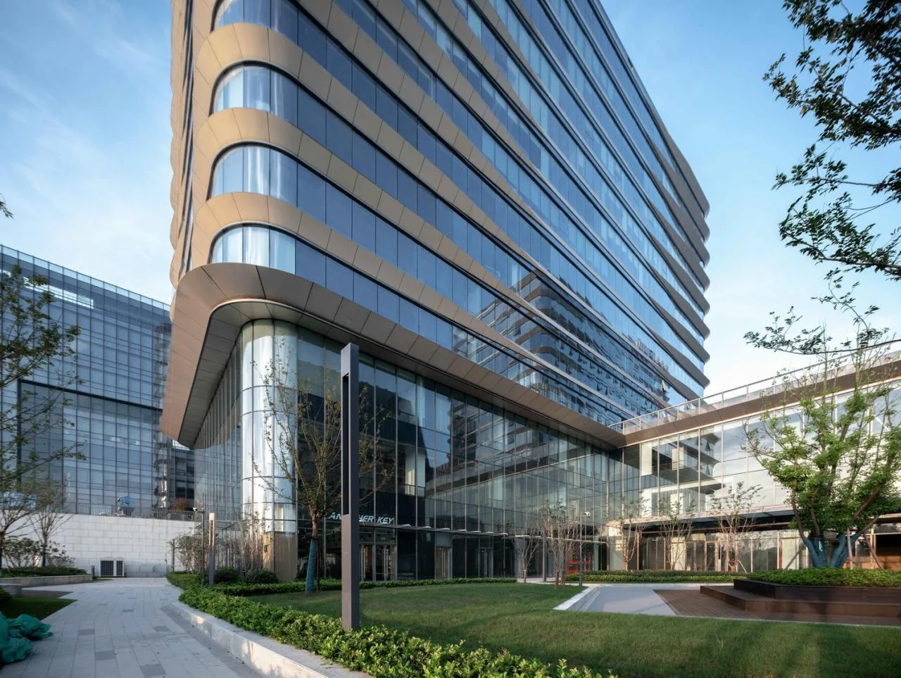 BIM Architecture | Flow Facade Balance Square Volume: Nanjing Jindiwei New▪ Yuhua Innovation Center/Chengzhi Design