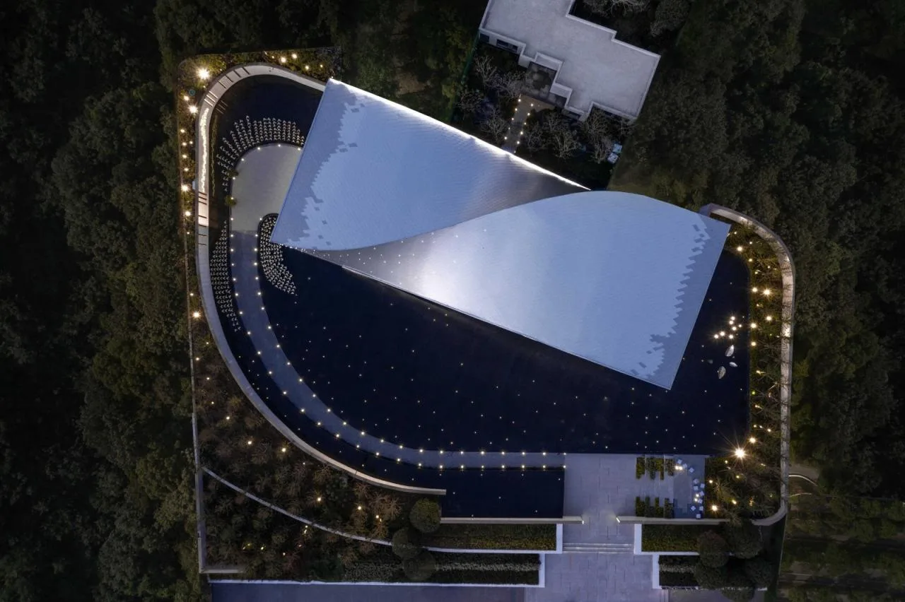 BIM Architecture | Wuhan Urban Construction · Huashan Impression: Dynamic Twisting/Execution Design