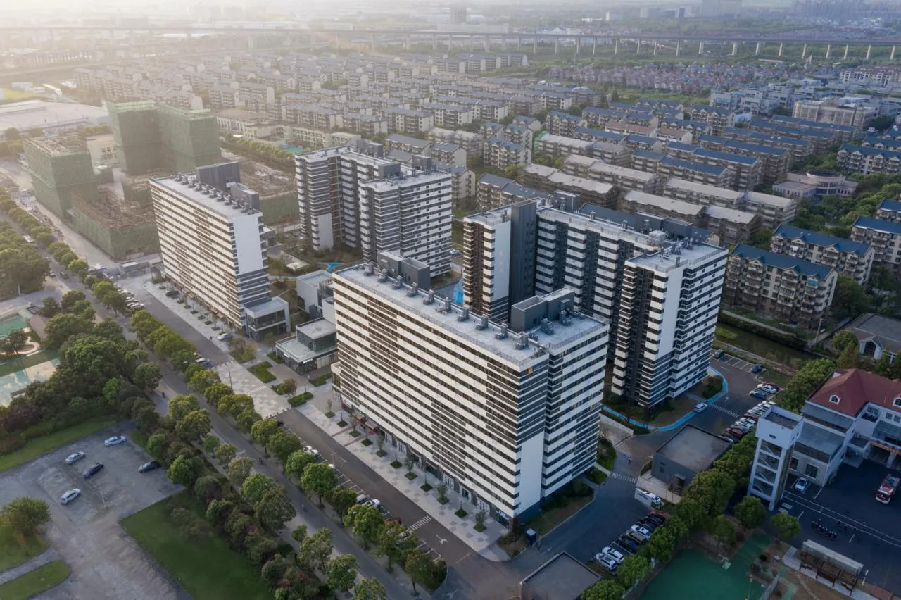 BIM Architecture | 'Living with a Residence' Experimental Site: Youchao International Apartment Community East Economic Development Zone Branch/Shanghai Riqing