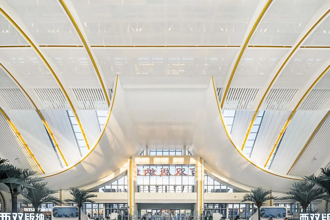 Close-up of entrance and boarding security check area