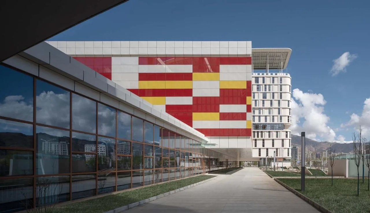 BIM Architecture | Xizang Women and Children's Hospital/Bazuo Architectural Design Firm