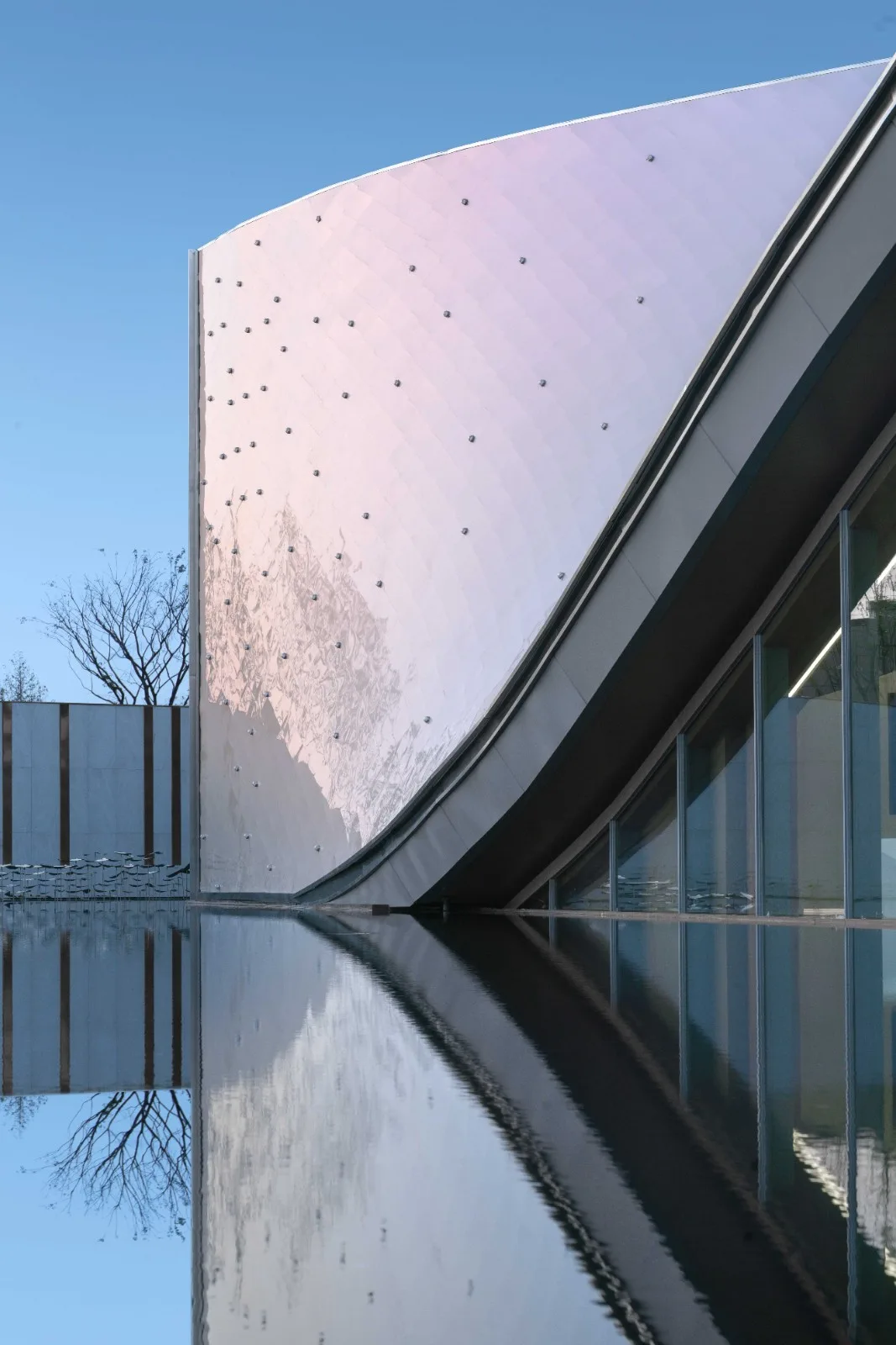 BIM Architecture | Wuhan Urban Construction · Huashan Impression: Dynamic Twisting/Execution Design
