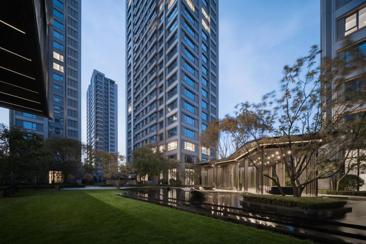 BIM Architecture | Luxury, Elegant, Minimalist: Shenyang Longhu Tianyi/Chengzhi Design