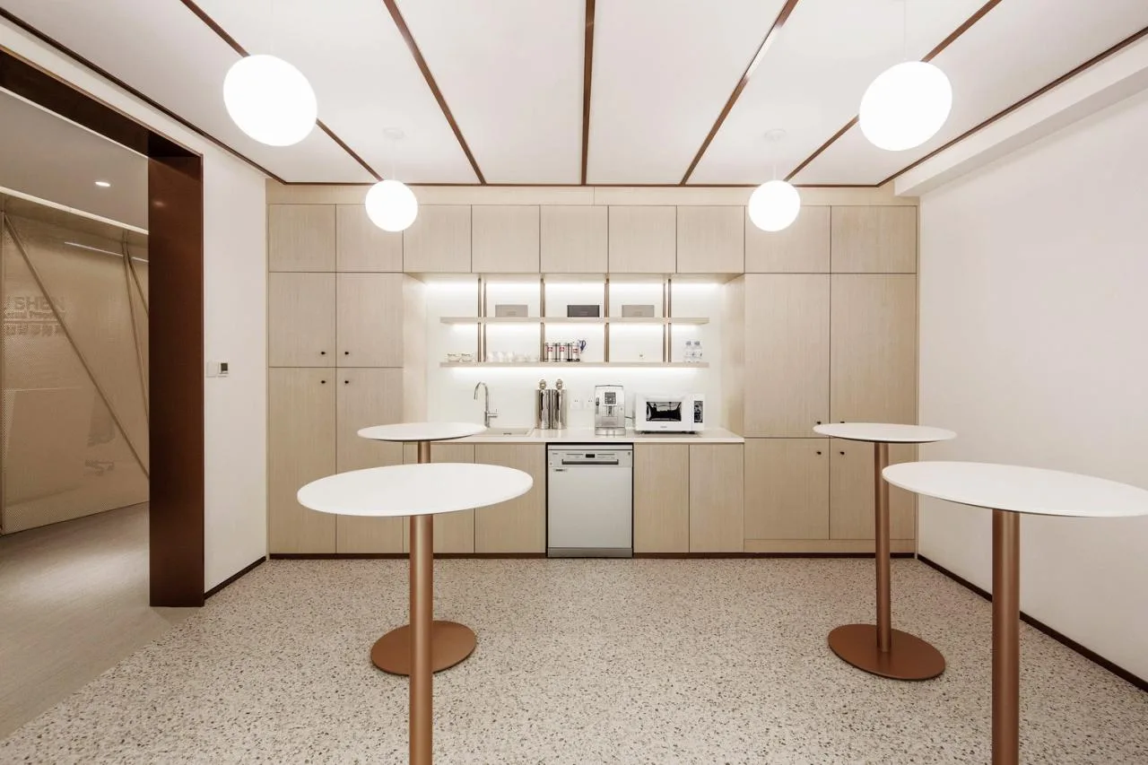 BIM Architecture | Prelude of Light: Renovation of Law Firm Office Space/CCDI International Smart Interior Design