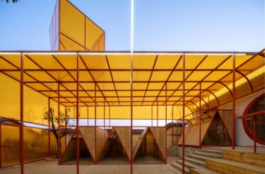 BIM Architecture: Stray Animal Protection Center by UAO Ruituo Design-BIM WORLD