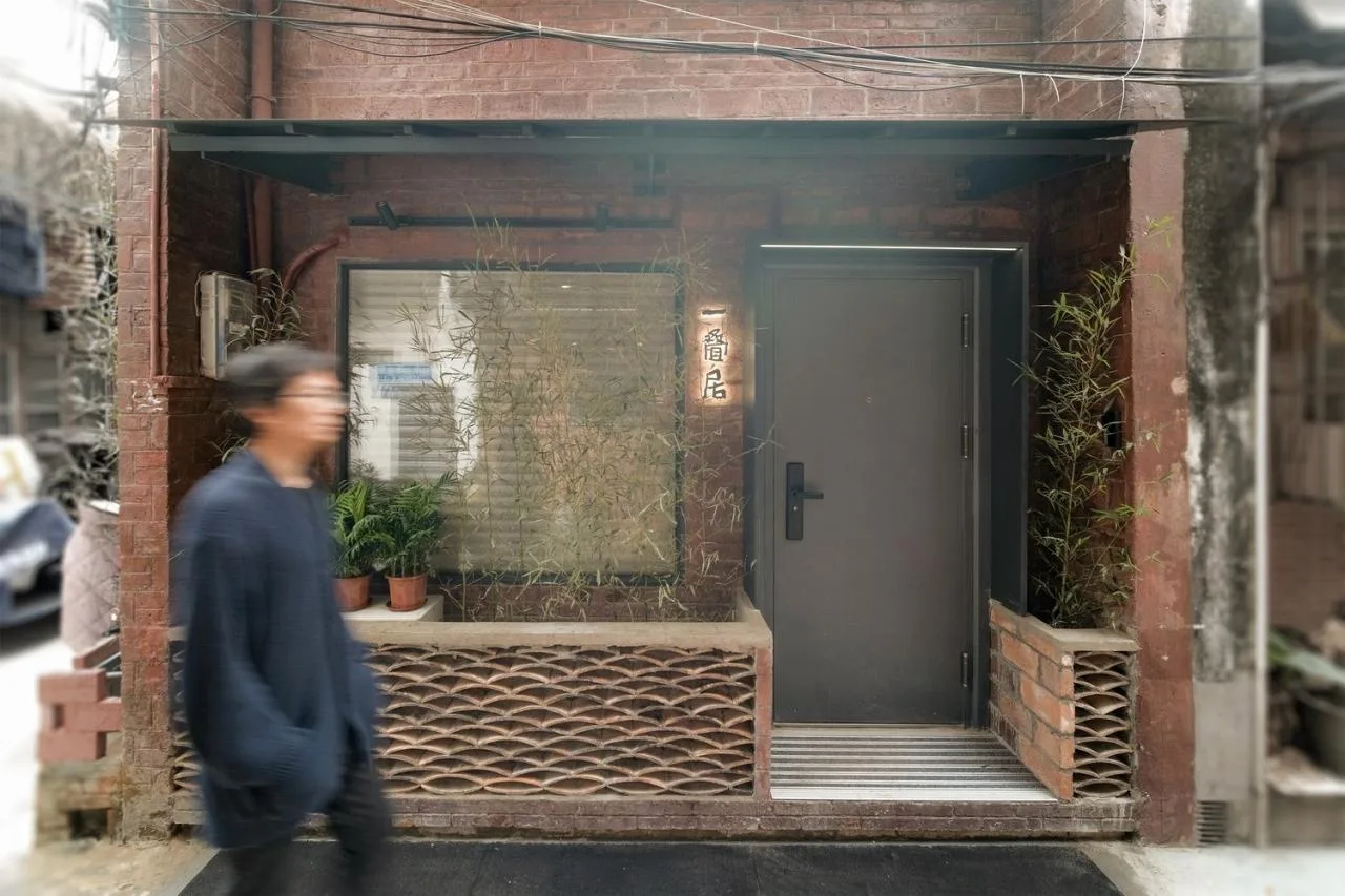 BIM building | 80 square meter cabin renovation: One stack/original building