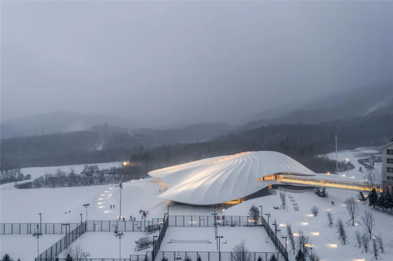 BIM architecture | Tent under the snow capped mountains | MAD design permanent venue for Yabuli Entrepreneur Forum completed