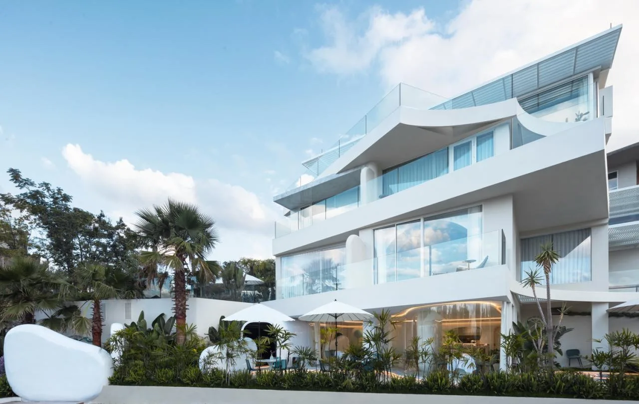 BIM Architecture | 'Breath of the Sea' Dali Green Half Mountain Hotel Renovation Design/Ordinary Design