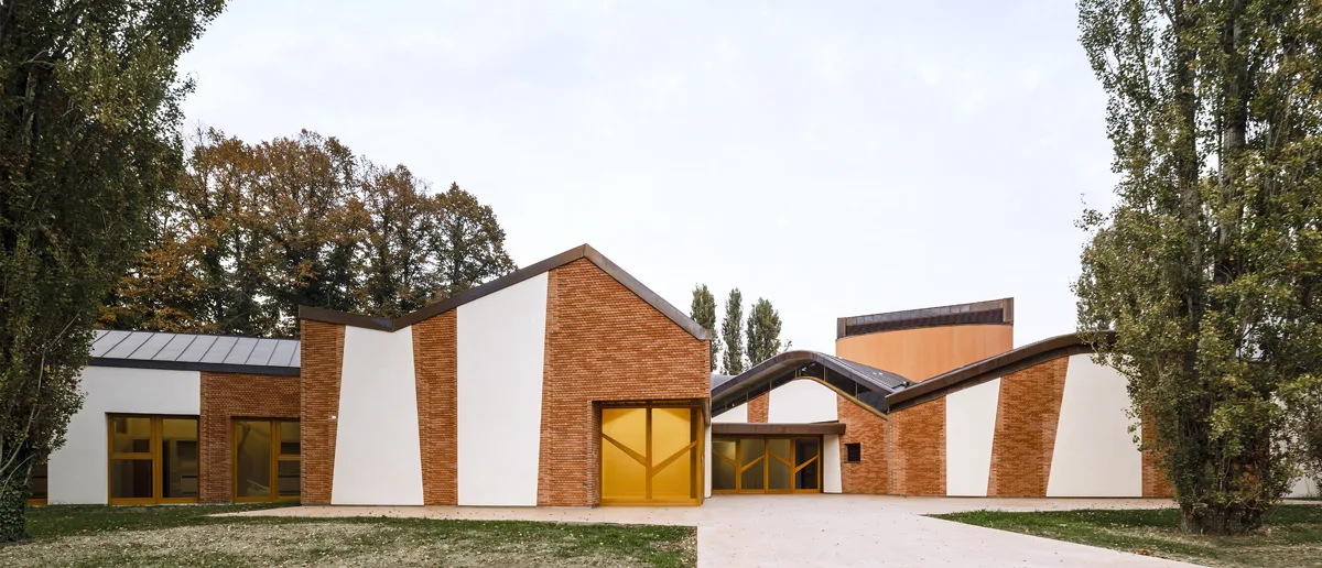 BIM Architecture | Suspended Roof: Church and Diocese Complex/Miralles Tagliabue EMBT