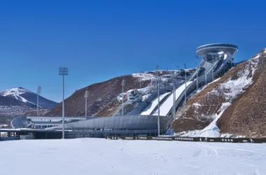 BIM Architecture: National Ski Jumping Center by THAD, Tsinghua University Architectural Design Institute-BIM WORLD