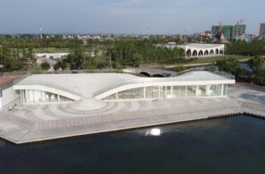 BIM Design of Ginkgo Swan Lake Cruise Terminal with Underwater Architecture Features-BIM WORLD