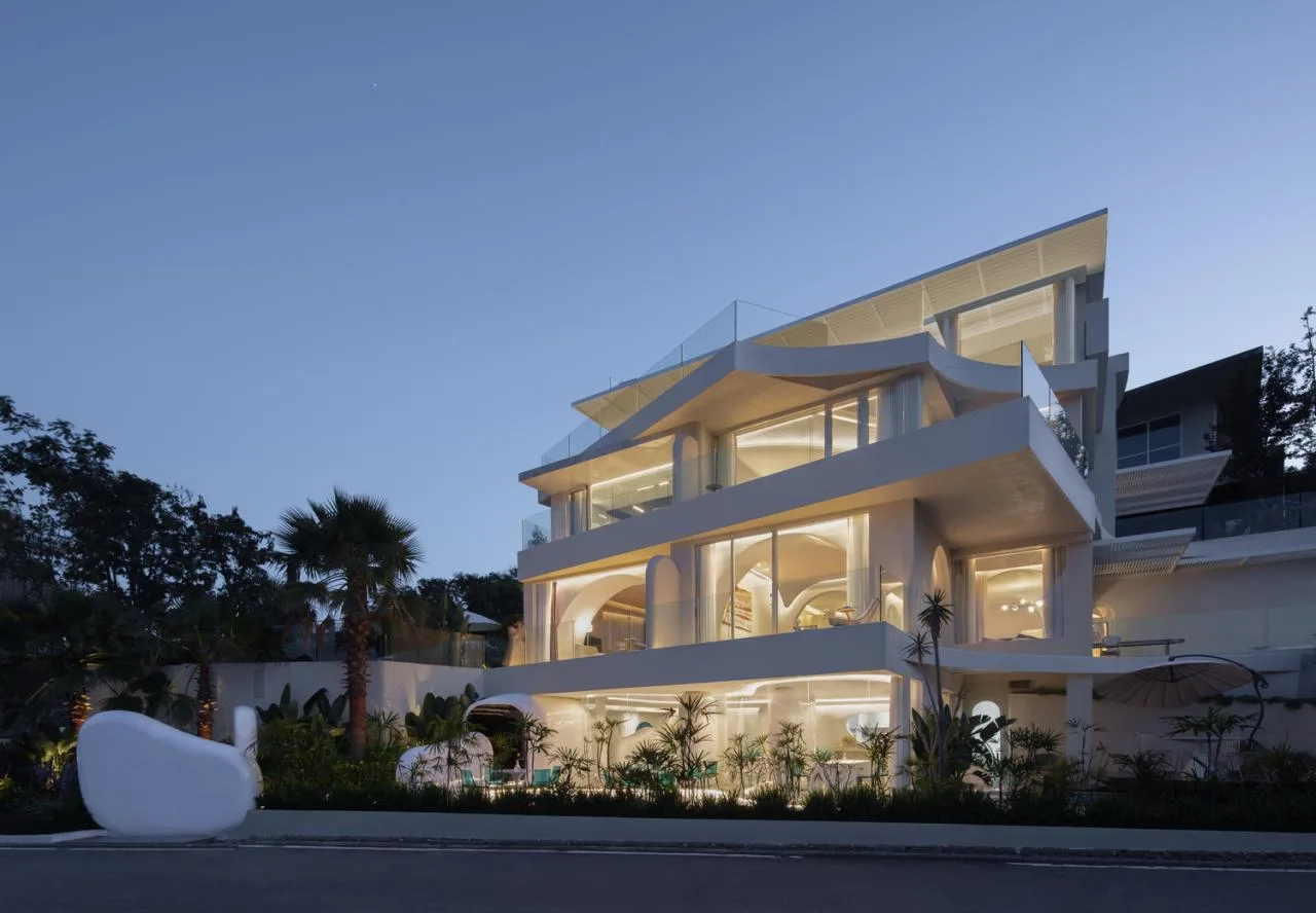 BIM Architecture | 'Breath of the Sea' Dali Green Half Mountain Hotel Renovation Design/Ordinary Design