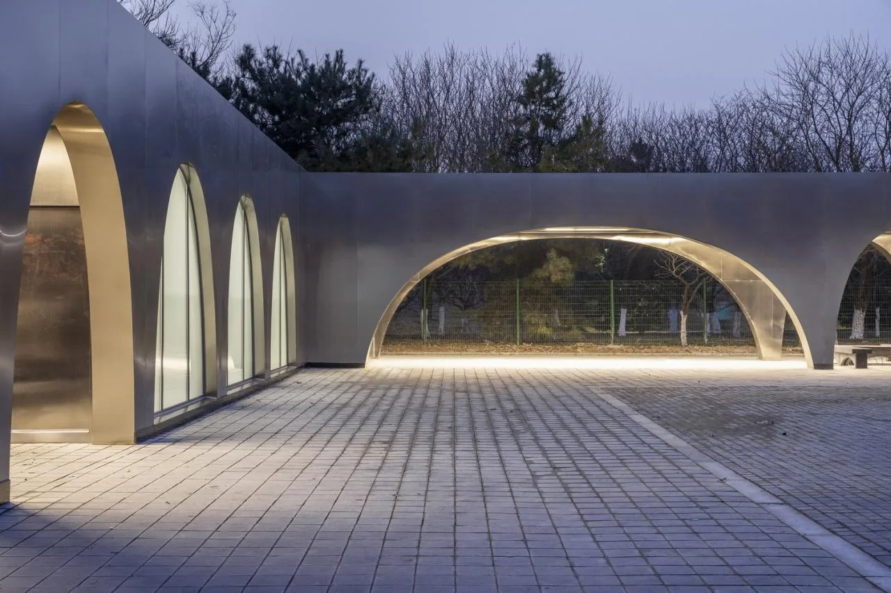 BIM Architecture | Beijing Olympic Forest Park Runner Service Station/TEMP Architectural Design Studio