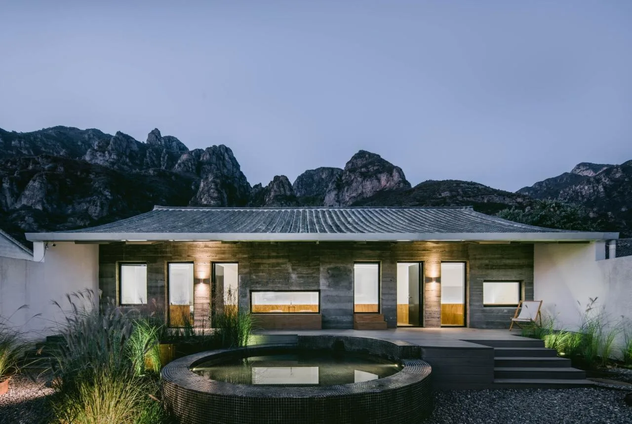 BIM Architecture | Twin Courtyard Homestay/Similar Architecture