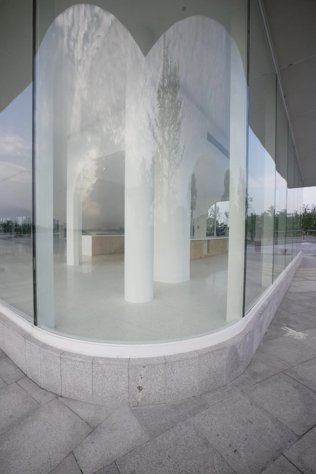 BIM Architecture | Ginkgo Swan Lake Cruise Terminal/Underwater Architecture