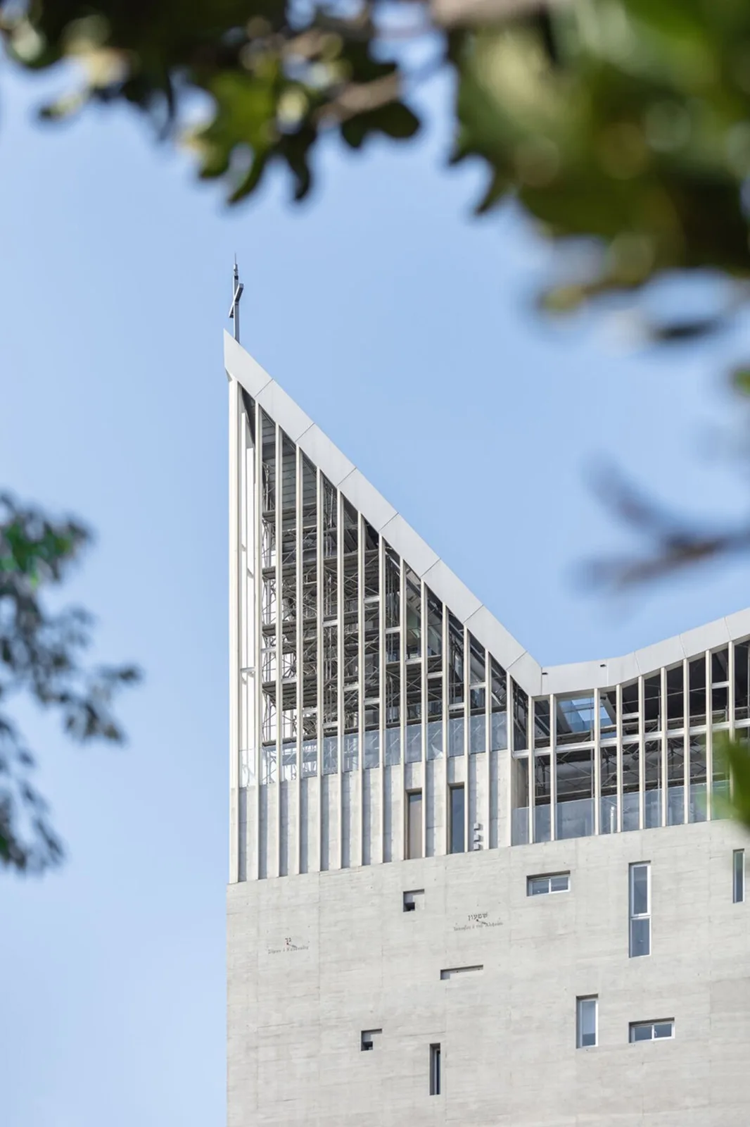 BIM Architecture | Vertical Church, Tamkang Church/Behet Bondzio Lin Architekten