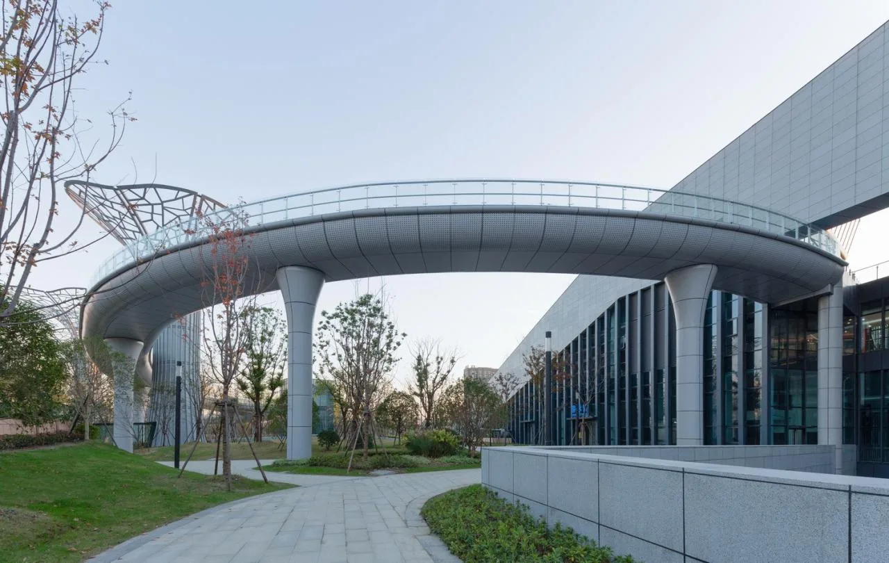 BIM Architecture | Running on Clouds: Hangzhou Li Ning Sports Park Phase I Project/Botao Architecture