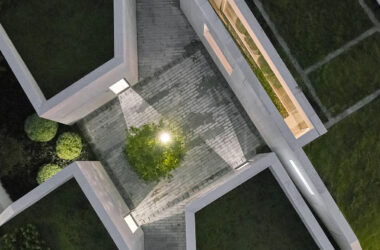 BIM Architecture: Pazhou Poly Sports Park Service Center by Shanghai Interbuilding Design on Fertile Soil-BIM WORLD