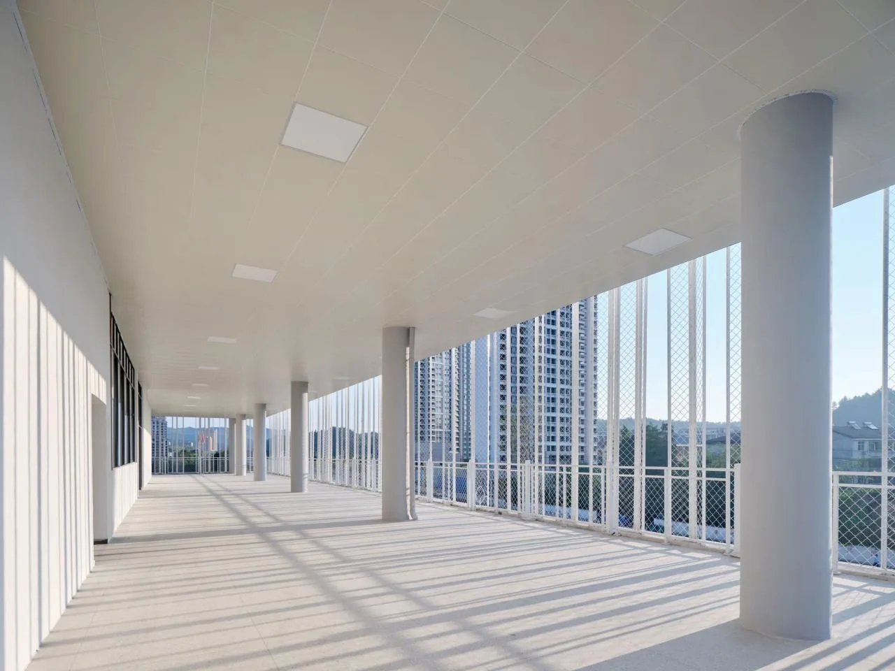 BIM Architecture | Yihuang No.1 Middle School Comprehensive Building/By Building