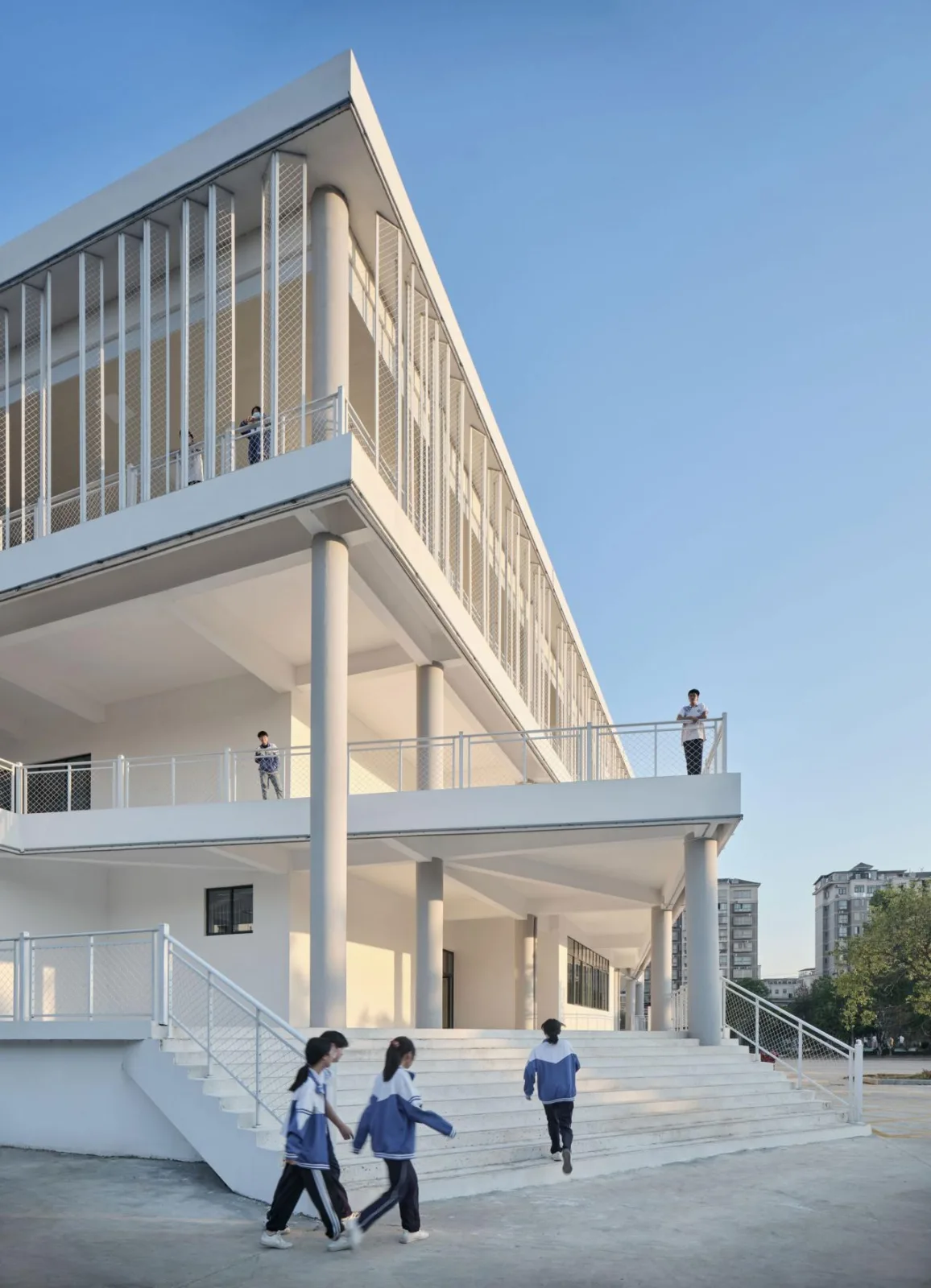 BIM Architecture | Yihuang No.1 Middle School Comprehensive Building/By Building