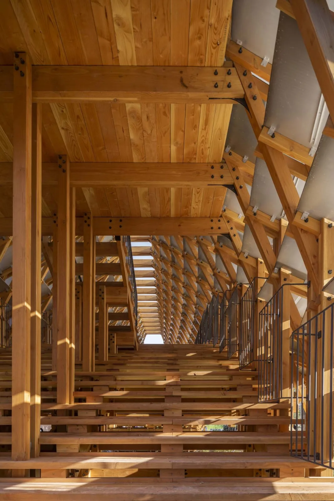 BIM Architecture | Gu Lao Shui Xiang Mu Qiao/Luo Yujie Studio