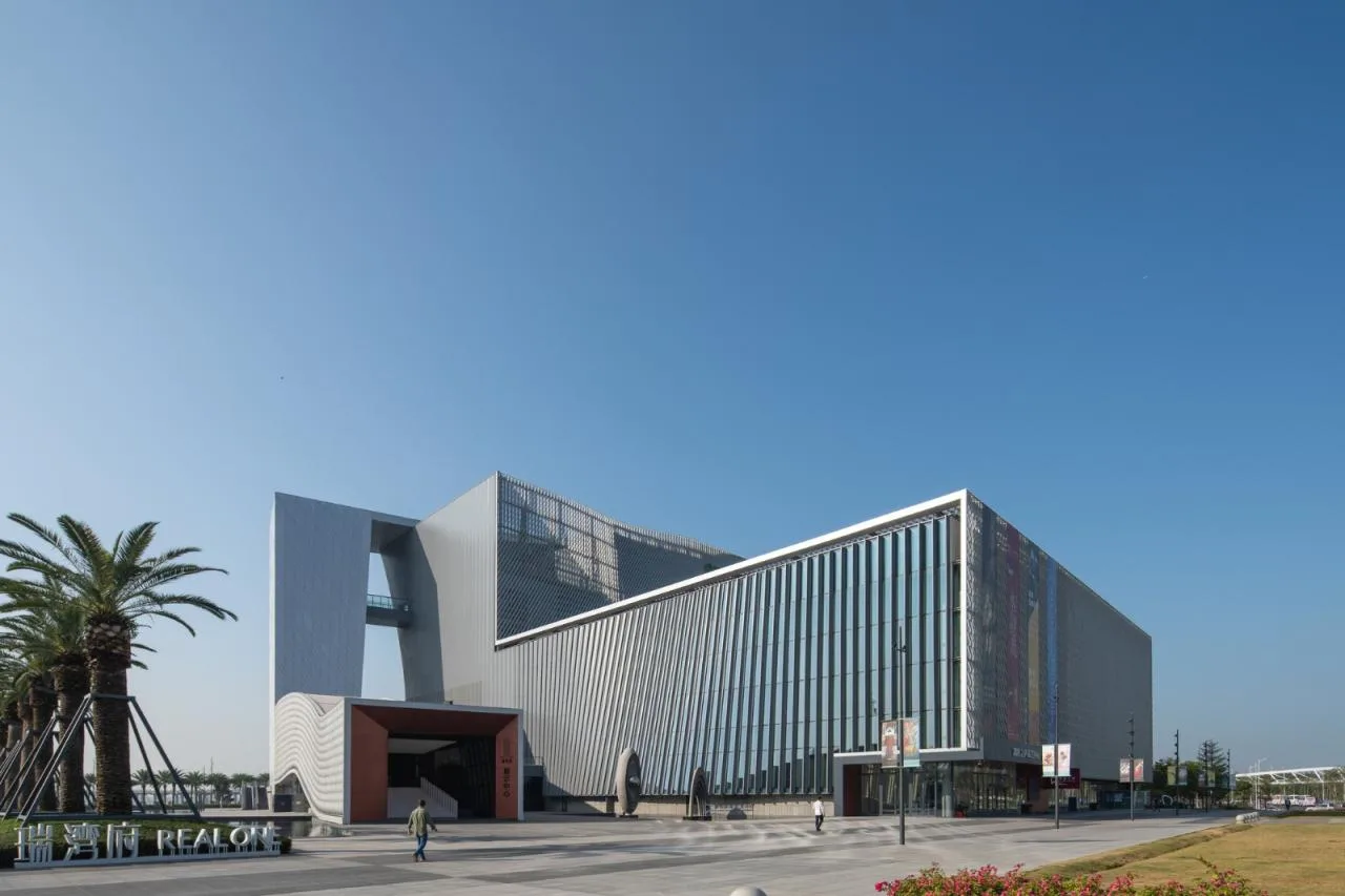 BIM Architecture | Shenzhen Bao'an Cultural District Performing Arts Center/Yan Xunqi Architectural Firm