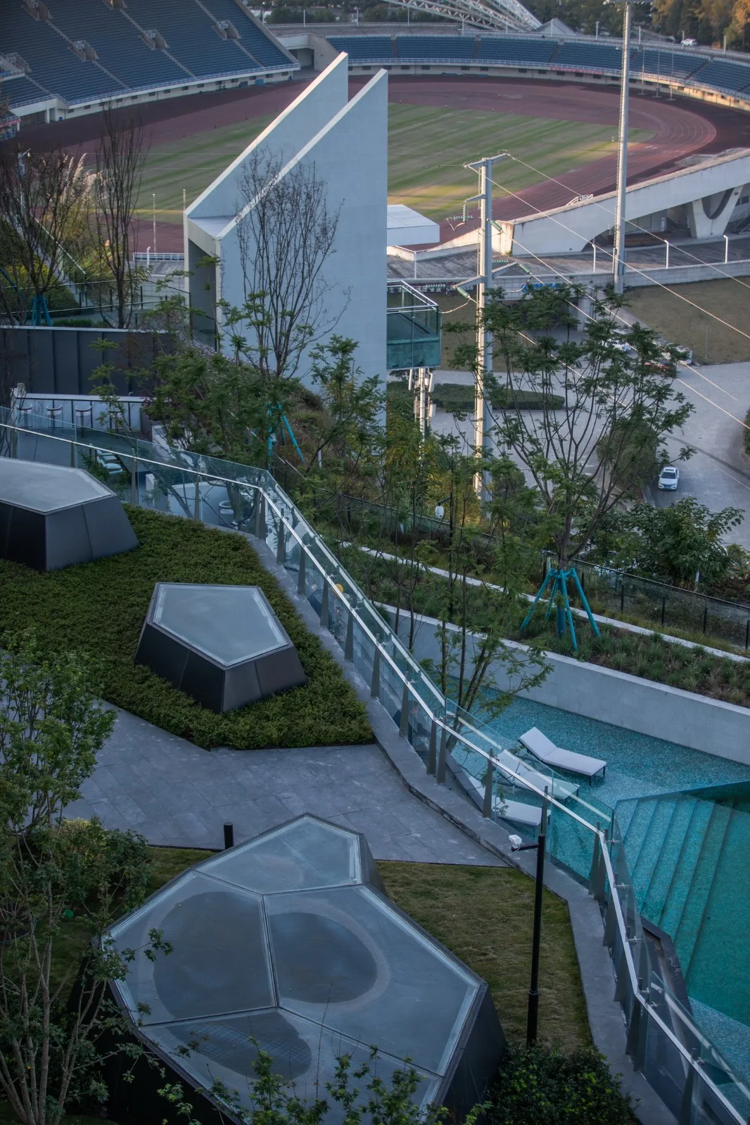 BIM Architecture | Urban Life Experience Hall on Cliff Top - Wanzhou Yongjiang Riverside Exhibition Center/AOE Construction Team